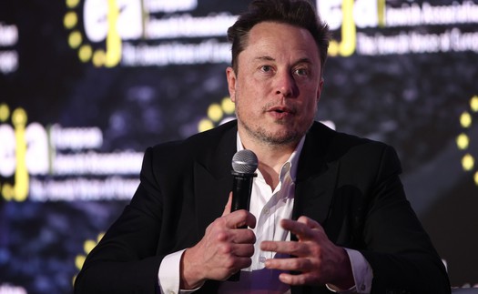 Khối tài sản của tỷ phú Elon Musk “bốc hơi” gần 135 tỷ USD