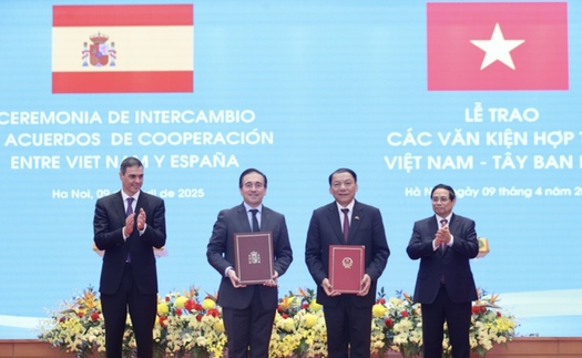 Việt Nam và Tây Ban Nha ký Bản ghi nhớ hợp tác về văn hoá và thể thao
