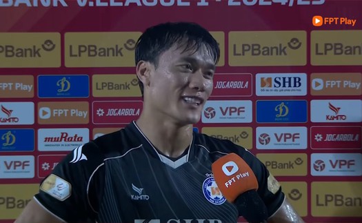 Thủ môn Bùi Tiến Dũng: ‘Đây là bàn thắng cả đời tôi không quên, sẽ kể lại nếu con trai sau này có hỏi'