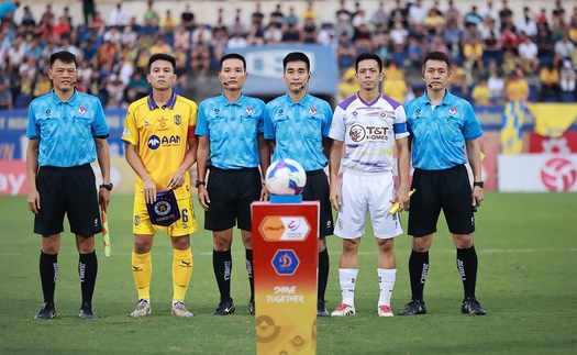 Tin nóng bóng đá Việt hôm nay 11/5: Trọng tài V-League quên luật; HLV đối thủ khen Bùi Tiến Dũng xuất thần