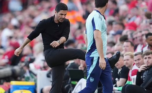 Mikel Arteta thừa nhận 'phát điên' khi xem Arsenal thi đấu hiệp một trước Liverpool