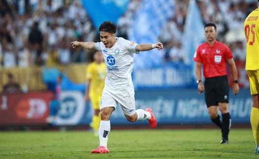 Nam Định thẳng tiến đến chức vô địch V-League