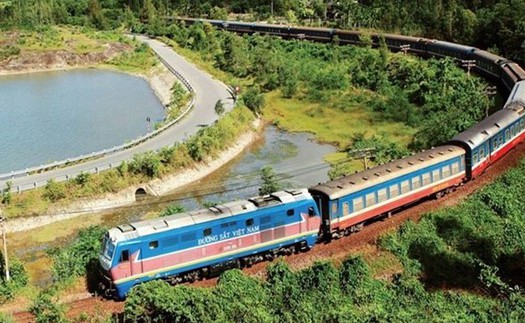 Triển khai các nhiệm vụ để khởi công tuyến đường sắt Lào Cai - Hà Nội - Hải Phòng trong tháng 12/2025
