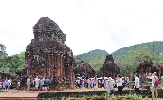 Chuyển đổi số trong bảo tồn, phát huy giá trị di sản