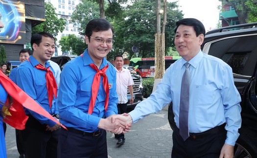 Chủ tịch nước Lương Cường dự Lễ tuyên dương Cháu ngoan Bác Hồ toàn quốc lần thứ X, năm 2025