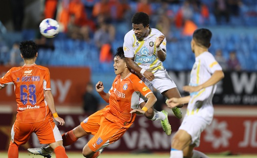 V-League khó lường ở cuộc đua Vua phá lưới