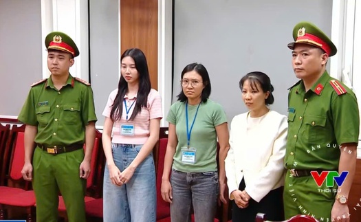 Khởi tố Hoa hậu Nguyễn Thúc Thuỳ Tiên và đồng phạm