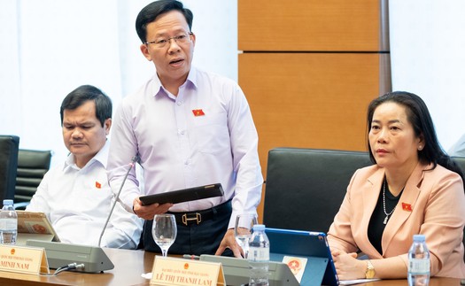 Nhiều đại biểu Quốc hội đồng tình giảm thuế VAT với tất cả hàng hóa