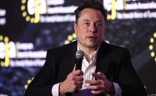 Tesla thông báo triển khai dịch vụ robotaxi