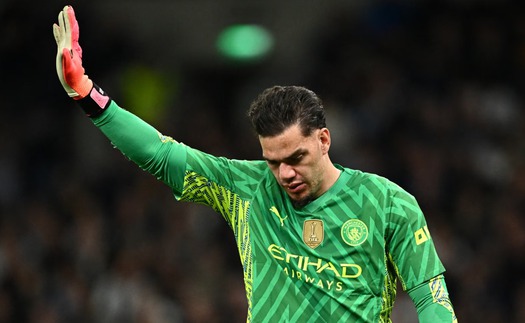 Hè này, hàng loạt ngôi sao phải rời Premier League