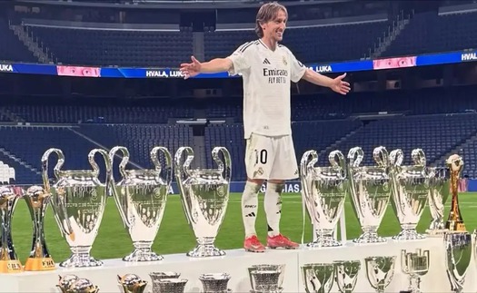 Real Madrid chia tay Luka Modric: Thế giới bóng đá nói gì về anh?