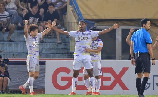 Thắng thuyết phục CAHN trong trận derby thủ đô, Hà Nội FC khiến Nam Định chưa thể đăng quang sớm