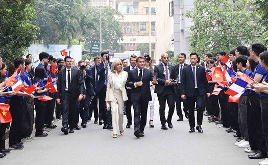 Tổng thống Pháp Emmanuel Macron và Phu nhân kết thúc chuyến thăm cấp Nhà nước tới Việt Nam