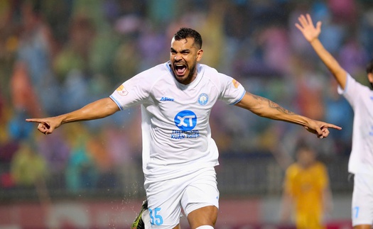 V-League 2024/25: 'Cháy hết mình cánh phượng nhẹ nhàng rơi…'