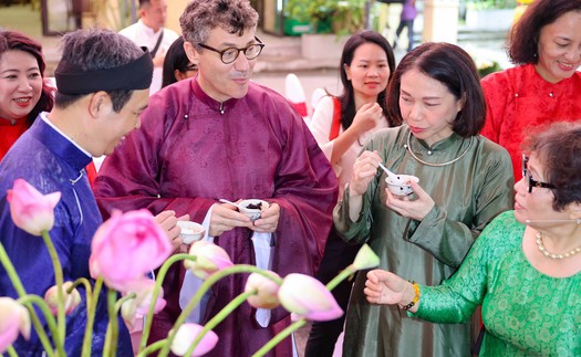 “Tết Đoan Ngọ xưa và nay” tại Hoàng thành Thăng Long