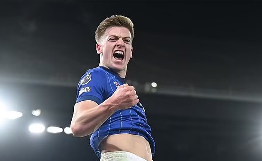 Chelsea vượt mặt MU, chiêu mộ thành công sao trẻ nước Anh