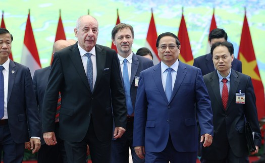 Thủ tướng Phạm Minh Chính hội kiến Tổng thống Hungary Sulyok Tamas
