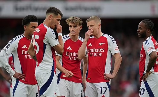 Dùng đội hình mạnh nhất, Arsenal vẫn thua ngược trước thềm đại chiến với PSG