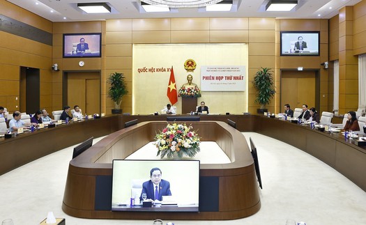 Phiên họp thứ nhất Ủy ban dự thảo sửa đổi, bổ sung một số điều của Hiến pháp năm 2013