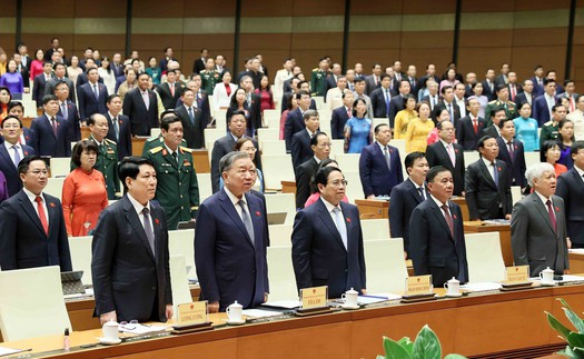 Khai mạc trọng thể Kỳ họp thứ 9, Quốc hội khóa XV: Thực hiện đột phá về thể chế để bước vào kỷ nguyên của hiện đại hóa, số hóa, xanh hóa