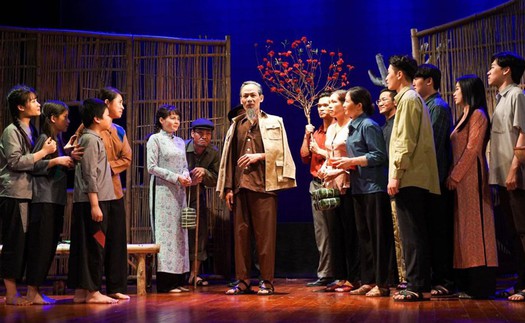 Nhà hát Kịch Việt Nam lưu diễn tại Lào và Thái Lan