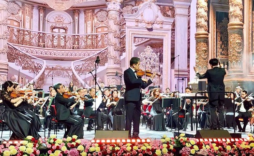 NSND Bùi Công Duy biểu diễn ấn tượng tại đêm hòa nhạc hữu nghị Việt Nam-Kazakhstan