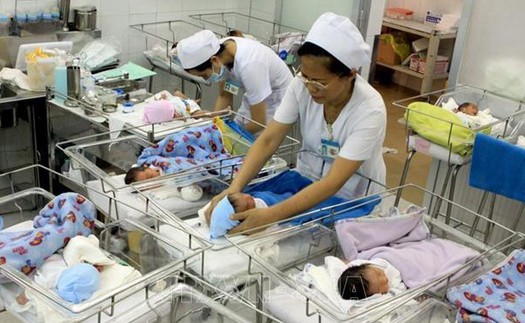 Thành phố Hồ Chí Minh hỗ trợ 3 triệu đồng với phụ nữ dưới 35 tuổi sinh đủ 2 con