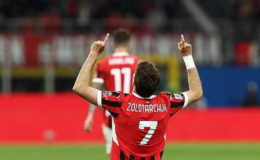 AC Milan ngược dòng thắng Bologna 3-1, nuôi hy vọng top 4