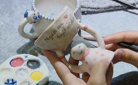Ngày của Mẹ - Khi gốm kể câu chuyện yêu thương