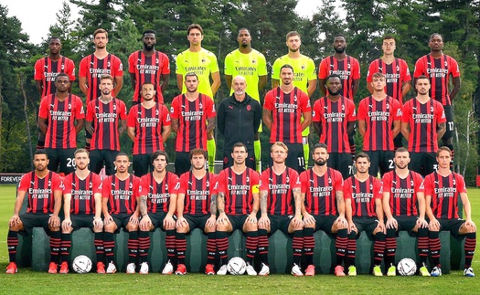 AC Milan đã xóa sổ đội hình vô địch 2022