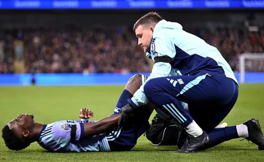 'Viên ngọc quý nhất' của Arsenal đã sợ không còn là chính mình