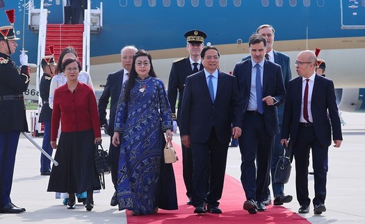 Thủ tướng Phạm Minh Chính đến Paris, tiếp tục các hoạt động tại Pháp
