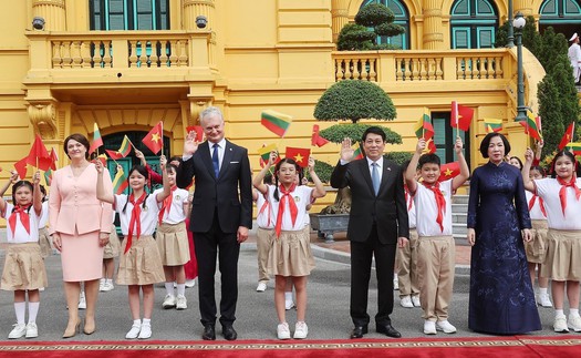 Chủ tịch nước Lương Cường chủ trì lễ đón Tổng thống Litva thăm chính thức Việt Nam
