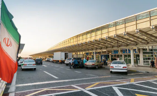 Israel tấn công Iran: Israel đóng cửa không phận
