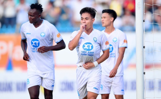 Không Xuân Son, Nam Định vô địch V-League với thành tích 'khủng'