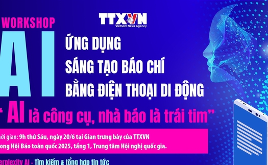 Trải nghiệm sử dụng AI tại gian trưng bày của TTXVN ở Hội báo toàn quốc 2025
