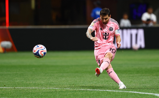 Messi lập 2 kỷ lục thế giới sau siêu phẩm đá phạt ở FIFA Club World Cup 2025