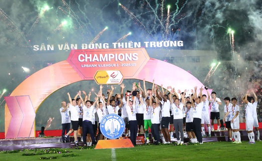Bài học cho nhà vô địch V-League Nam Định