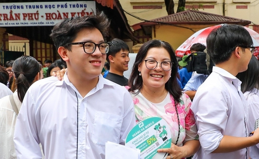 Kỳ thi tốt nghiệp THPT 2025: Đề Toán đã gắn kiến thức với đời sống, đòi hỏi khả năng liên hệ thực tế