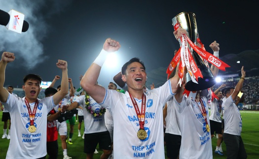 Bình luận viên Quang Huy: 'Khép lại mùa giải V-League nhiều cảm xúc'