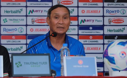 HLV Mai Đức Chung: 'Mục tiêu của tuyển nữ Việt Nam là giành vé dự VCK Asian Cup 2026'