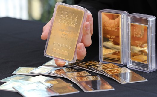 Chiều 3/6, giá vàng rời khỏi mức cao nhất gần bốn tuần do đồng USD tăng nhẹ