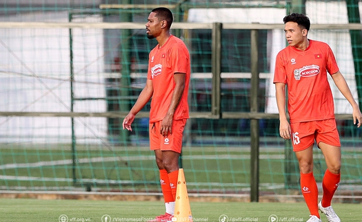 Cao Quang Vinh đá chính, đội tuyển quốc gia thắng U22 Việt Nam