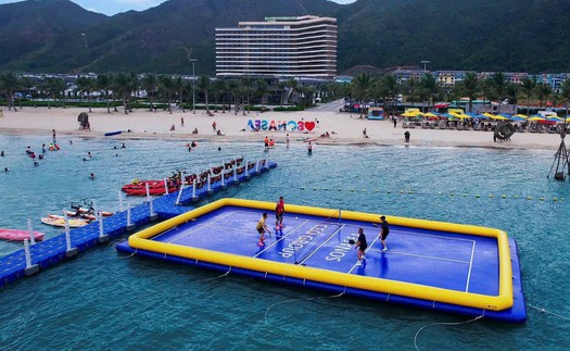 Độc lạ sân pickleball trên biển ở Việt Nam