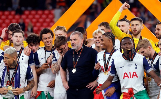 Dàn sao Tottenham 'nổi loạn' vì HLV Postecoglou bị sa thải một cách vô lý