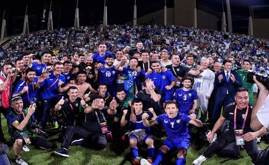 ĐT Uzbekistan nhận Huân chương cao quý và được thưởng ô tô sau khi đoạt vé tới World Cup