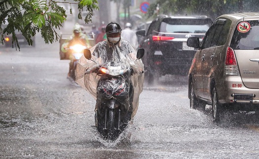 Dự báo thời tiết đêm 9/6: Các khu vực mưa dông, đề phòng khả năng lốc, sét