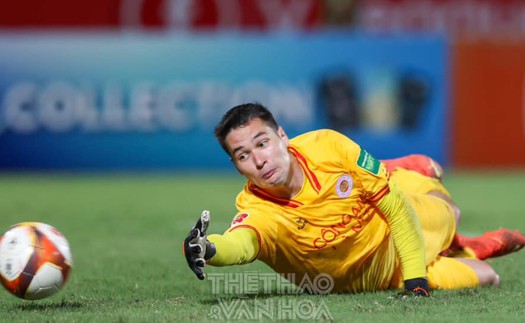 Thủ môn Filip Nguyễn vắng mặt trong Đội hình xuất sắc nhất V-League, 2 ngôi sao Việt kiều được lựa chọn