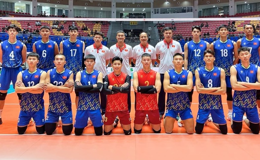 Chủ công Ngọc Thuân rực sáng, tuyển bóng chuyền Việt Nam giành chiến thắng đầu tiên ở SEA V.League 2025