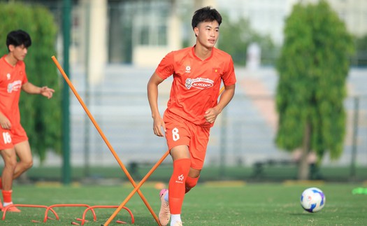 AFF 'gọi tên' Thái Sơn và Văn Trường của U23 Việt Nam